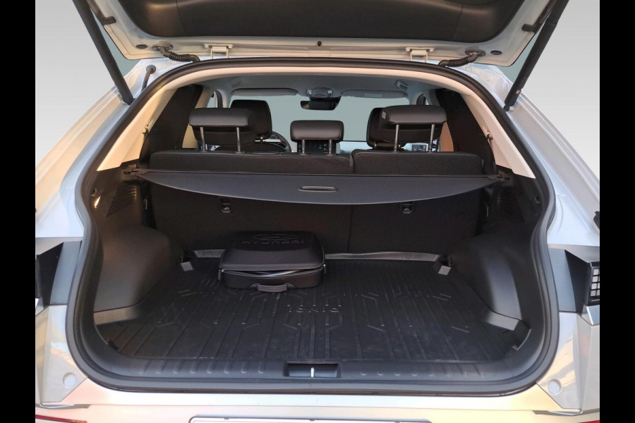 Hyundai IONIQ 5 77 kWh Lounge AWD | Digitale buitenspiegels | 19 inch | | 325PK | 1600KG trekgewicht | VAN €68.930 VOOR €51.137,-