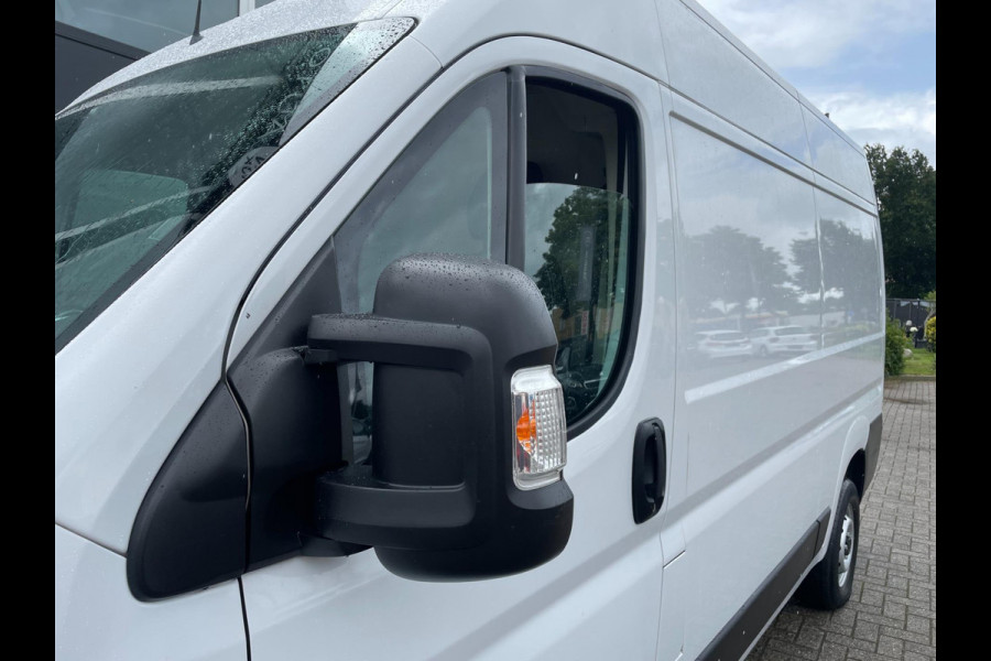 Fiat Ducato 30 2.3 MultiJet L2H2 AIRO CLIMA NAVI CRUISE CAMERA TREKHAAK NETTE BUS