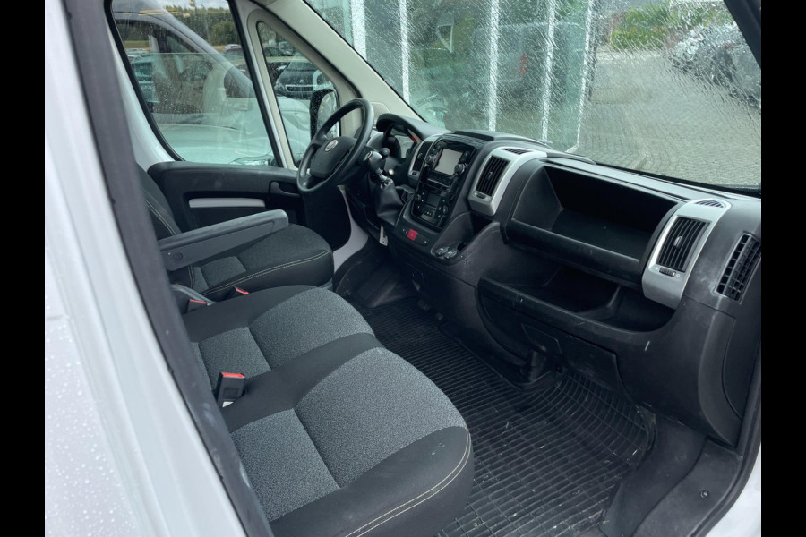 Fiat Ducato 30 2.3 MultiJet L2H2 AIRO CLIMA NAVI CRUISE CAMERA TREKHAAK NETTE BUS