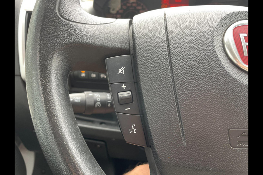 Fiat Ducato 30 2.3 MultiJet L2H2 AIRO CLIMA NAVI CRUISE CAMERA TREKHAAK NETTE BUS