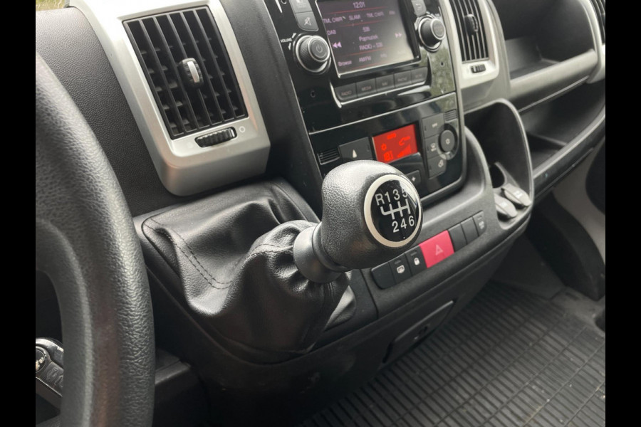 Fiat Ducato 30 2.3 MultiJet L2H2 AIRO CLIMA NAVI CRUISE CAMERA TREKHAAK NETTE BUS
