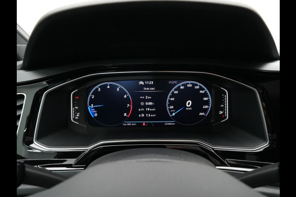 Volkswagen Taigo 1.0 TSI 110pk R-Line Panoramadak Navigatie via App Clima Pdc Lm Velgen 250