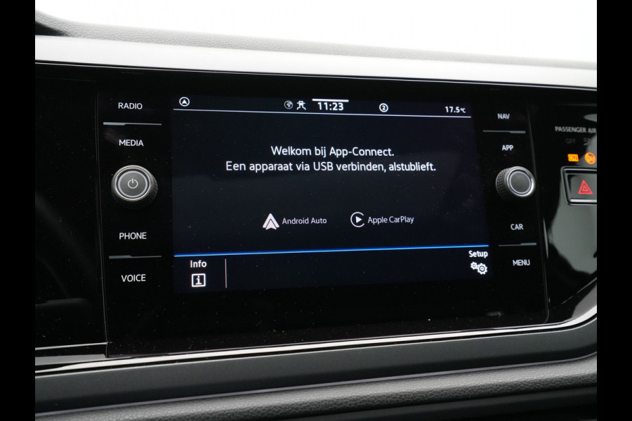 Volkswagen Taigo 1.0 TSI 110pk R-Line Panoramadak Navigatie via App Clima Pdc Lm Velgen 250