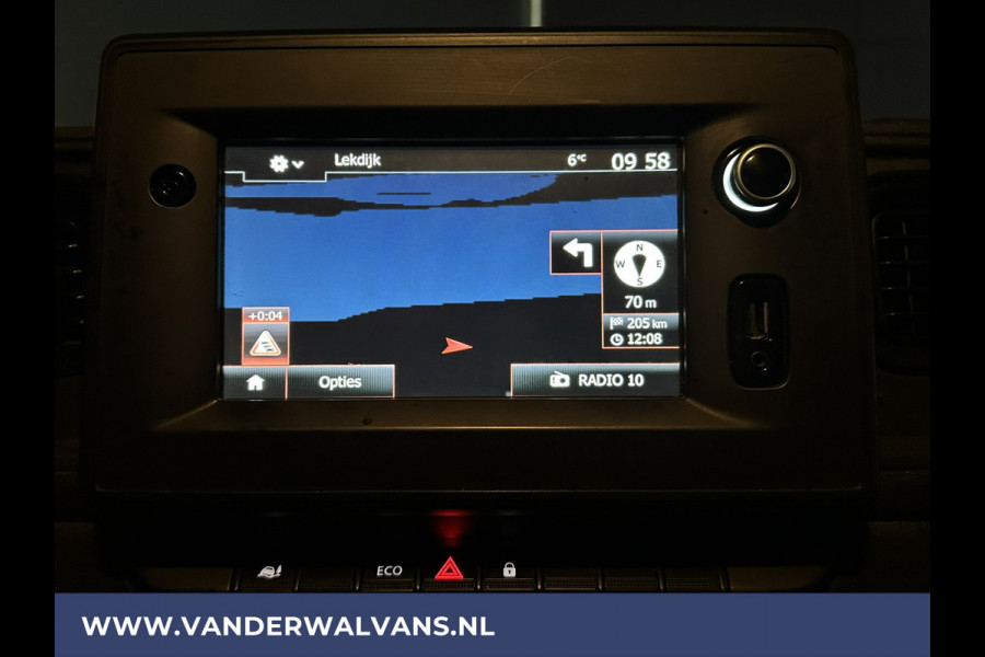 Renault Master 2.3 dCi 136pk L2H2 Euro6 Airco | Camera | Navigatie | Cruisecontrol | 2500kg Trekhaak | Bijrijdersbank,  Parkeersensoren