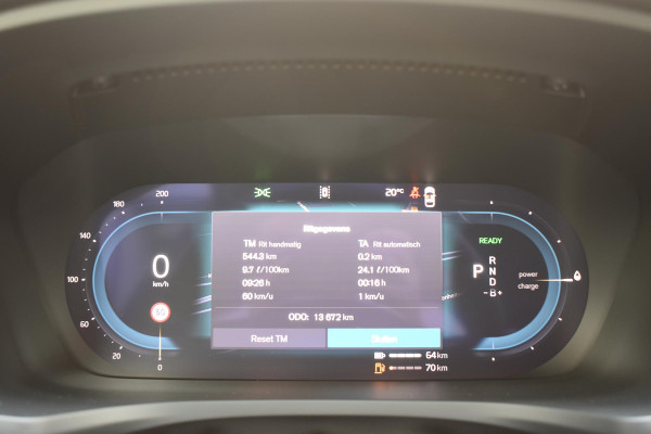 Volvo V60 T6 350PK Automaat AWD Plus Dark / Navigatie / Camera / Adaptieve Cruise Control / Elektrische Stoelen / Leder / LM Velgen /