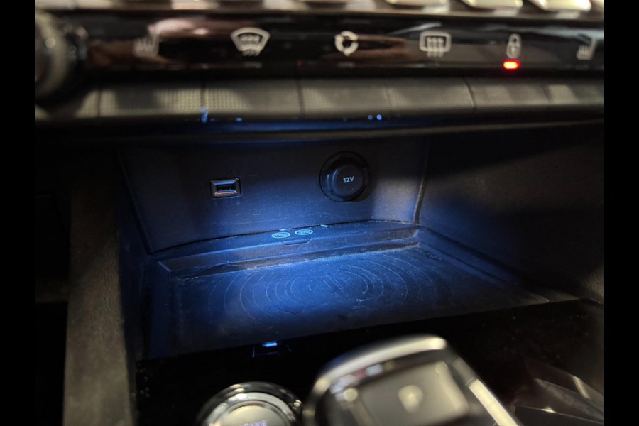 Peugeot 3008 1.2 PureTech Automaat Panorama 360 Camera Massage