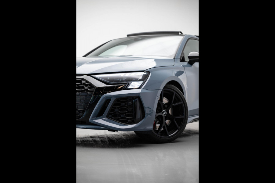 Audi RS3 Sportback 2.5 TFSI quattro |Pano|Massage|B&O|Carbon|