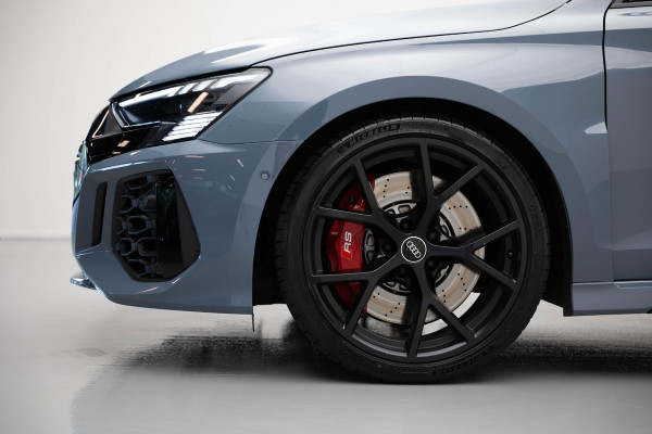 Audi RS3 Sportback 2.5 TFSI quattro |Pano|Massage|B&O|Carbon|