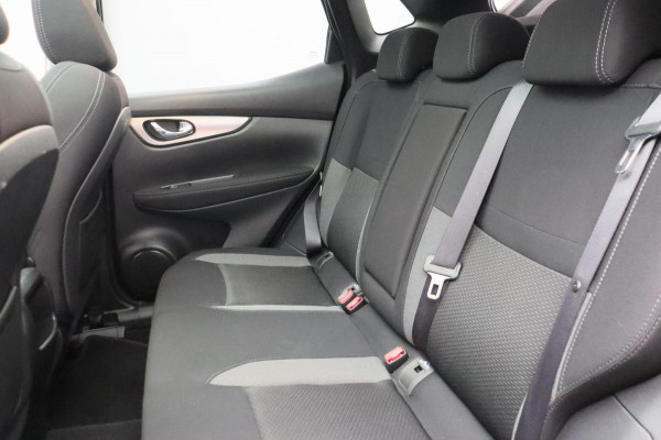Nissan QASHQAI 1.2 N-Connecta Pano/dak Rondomzicht/Camera Navigatie Trekhaak