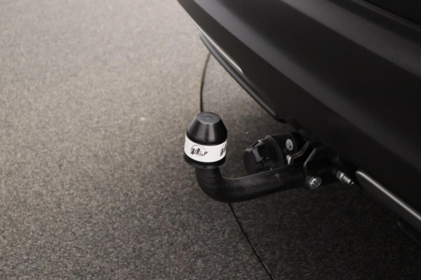 Nissan QASHQAI 1.2 N-Connecta Pano/dak Rondomzicht/Camera Navigatie Trekhaak