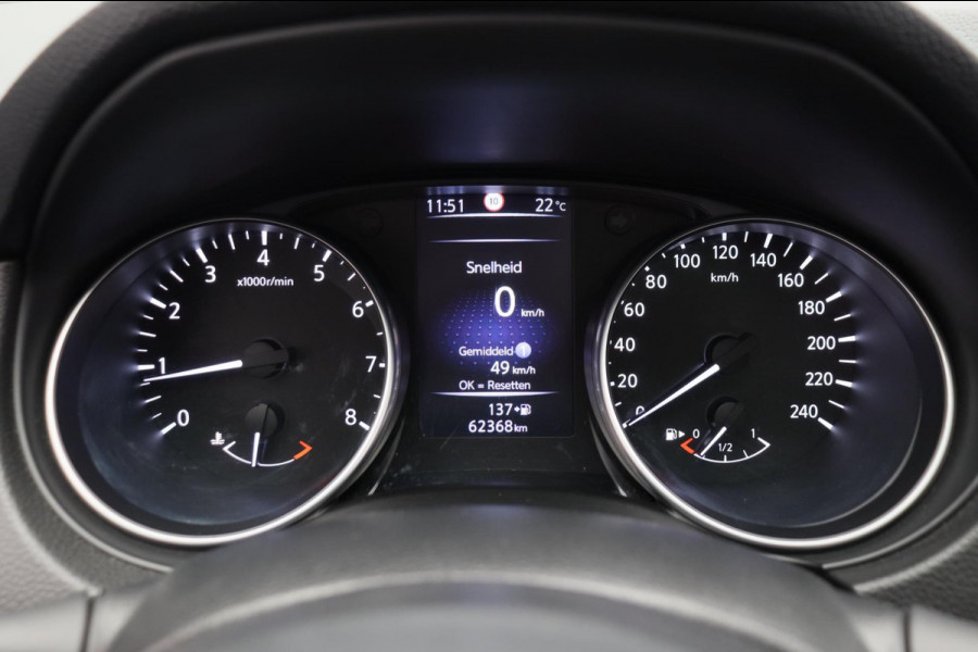 Nissan QASHQAI 1.2 N-Connecta Pano/dak Rondomzicht/Camera Navigatie Trekhaak