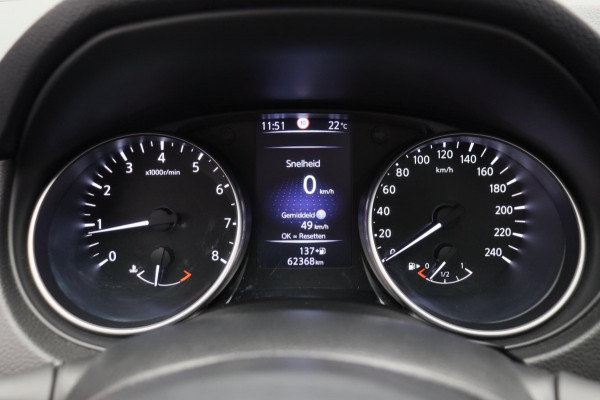 Nissan QASHQAI 1.2 N-Connecta Pano/dak Rondomzicht/Camera Navigatie Trekhaak