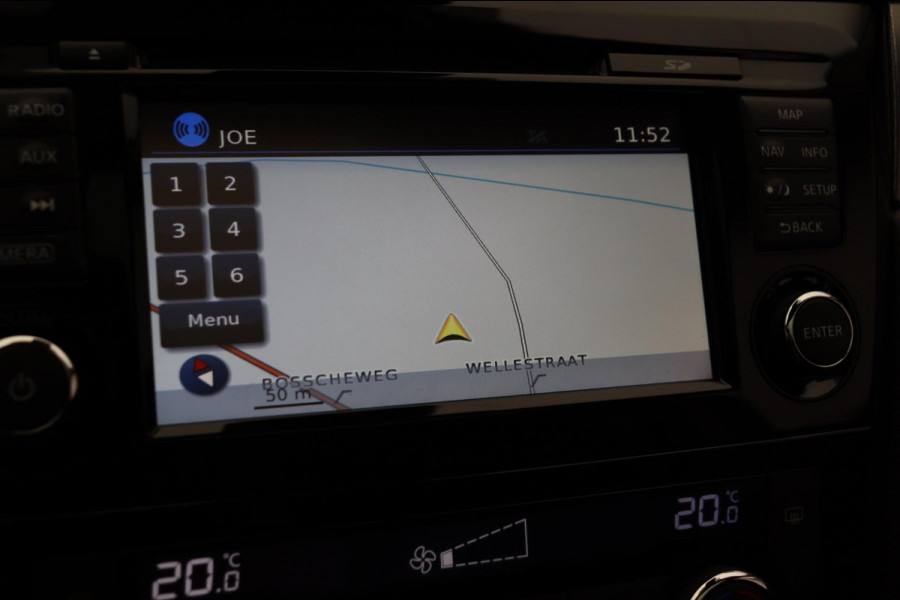 Nissan QASHQAI 1.2 N-Connecta Pano/dak Rondomzicht/Camera Navigatie Trekhaak