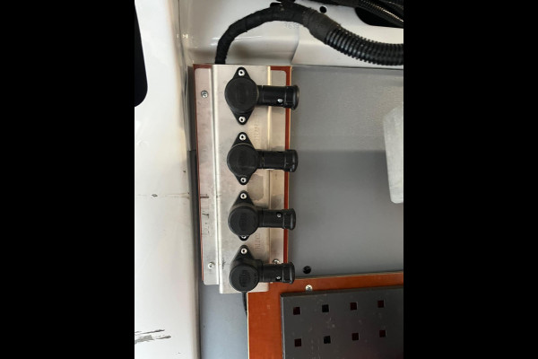 Opel Movano SERVICEWAGEN AUTOMAAT 2.3 CDTI BiTurbo 170pk euro6 L2H2 V230 OMVORMER BOTT INRICHTING STANDKACHEL AIRCO, RIJKLAARPRIJS