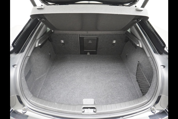 Polestar 2 Long Range 78 kWh Sleutelloos(Telefoon-sleutel) Adaptive-Cruise Carplay Android 360-Camera 19"LM Led-Pixel-Lamp WiFi PDC-a+v Par Phone-Connect.Stoel-Verwarmd 1500kg-trekvermogen OnePedal drive Licht+Zichtpakket 55.000 nieuw!! EBD RemAssist Virtual-Cockpit digiDash Uitparkeer waarschuwing Botswaarsc.syst. Autonoom-Rem Noodrem ESP TCS Hill-Assist Lane Assist Pre-Crash-Syst. Emergency-Call Keyless Ecc tot 150kw snell