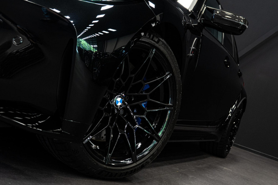 BMW M3 Touring xDrive Competition *Facelift 530pk / Carbon pack / Harman-Kardon / Head-up Display / Surround-view / Memory*