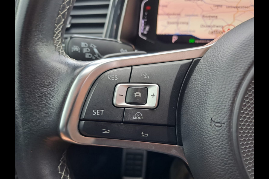 Volkswagen T-Roc 2.0 TSI 190PK 4Motion Sport | R-line | Pano | Navi | App-connect | Trekhaak | Stoelverwarming | Virtual | Camera | Vol |