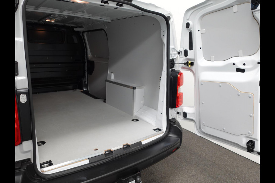 Opel Vivaro 2.0 BlueHDi 145PK L3 Automaat Airco Bluetooth Cruise Control Navigatie Trekhaak