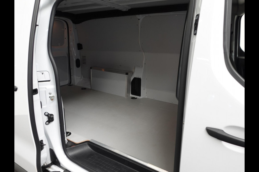 Opel Vivaro 2.0 BlueHDi 145PK L3 Automaat Airco Bluetooth Cruise Control Navigatie Trekhaak