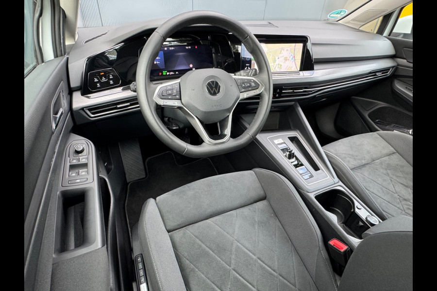 Volkswagen Golf 1.4 eHybrid * Visueel Cockpit * Cruise * Rijstrooksensor * AppleCarPlay *