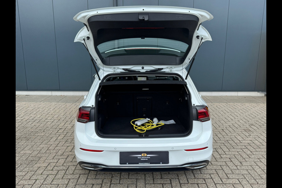 Volkswagen Golf 1.4 eHybrid * Visueel Cockpit * Cruise * Rijstrooksensor * AppleCarPlay *