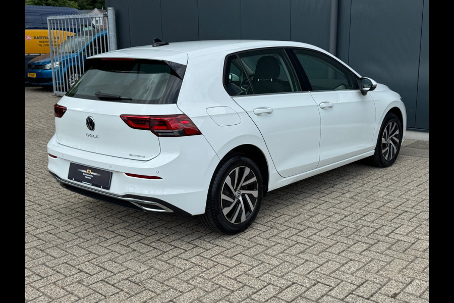 Volkswagen Golf 1.4 eHybrid * Visueel Cockpit * Cruise * Rijstrooksensor * AppleCarPlay *
