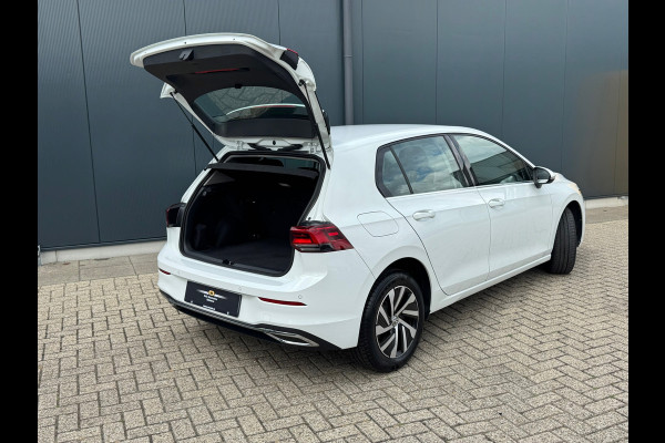 Volkswagen Golf 1.4 eHybrid * Visueel Cockpit * Cruise * Rijstrooksensor * AppleCarPlay *