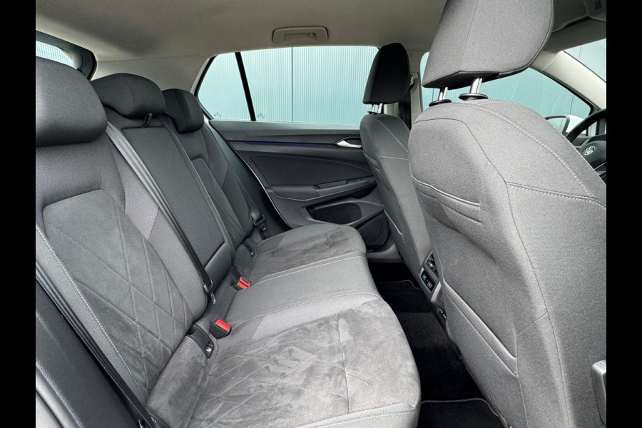 Volkswagen Golf 1.4 eHybrid * Visueel Cockpit * Cruise * Rijstrooksensor * AppleCarPlay *
