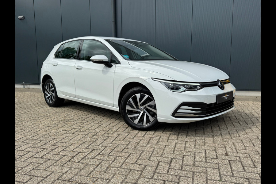 Volkswagen Golf 1.4 eHybrid * Visueel Cockpit * Cruise * Rijstrooksensor * AppleCarPlay *
