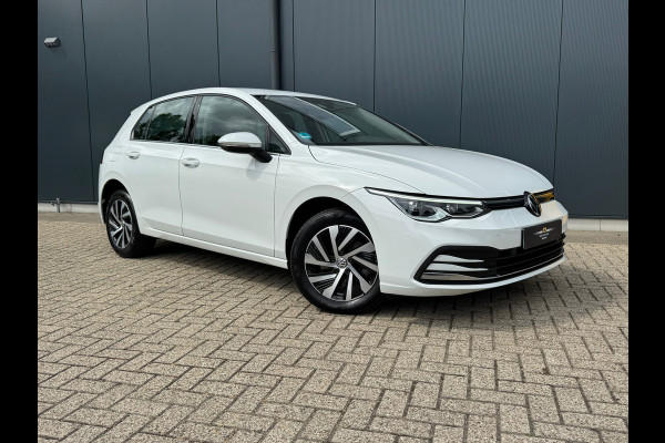 Volkswagen Golf 1.4 eHybrid * Visueel Cockpit * Cruise * Rijstrooksensor * AppleCarPlay *