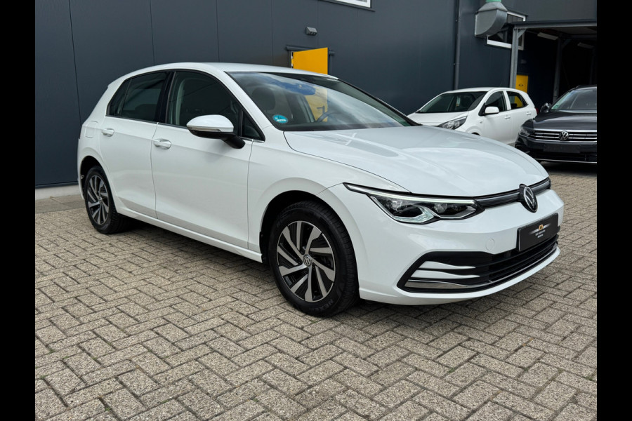 Volkswagen Golf 1.4 eHybrid * Visueel Cockpit * Cruise * Rijstrooksensor * AppleCarPlay *