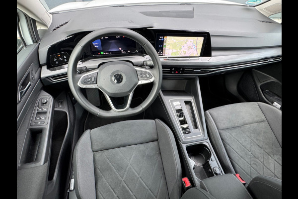 Volkswagen Golf 1.4 eHybrid * Visueel Cockpit * Cruise * Rijstrooksensor * AppleCarPlay *