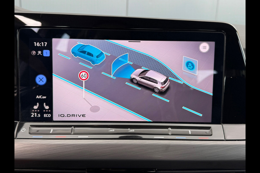 Volkswagen Golf 1.4 eHybrid * Visueel Cockpit * Cruise * Rijstrooksensor * AppleCarPlay *