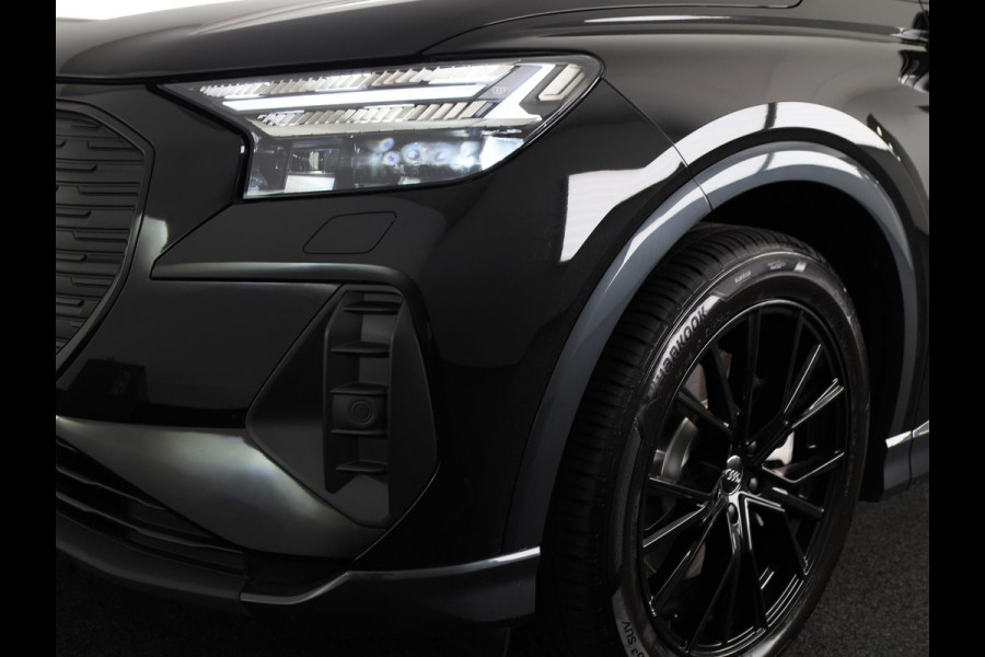 Audi Q4 e-tron 45 quattro Advanced edition 82 kWh 286pk | Panoramadak | 20 inch lichtmetalen velgen | Parkeercamera | Adaptieve cruise controle