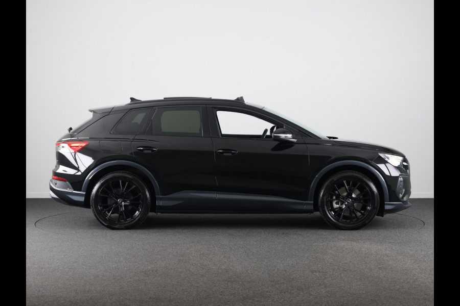 Audi Q4 e-tron 45 quattro Advanced edition 82 kWh 286pk | Panoramadak | 20 inch lichtmetalen velgen | Parkeercamera | Adaptieve cruise controle