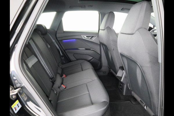 Audi Q4 e-tron 45 quattro Advanced edition 82 kWh 286pk | Panoramadak | 20 inch lichtmetalen velgen | Parkeercamera | Adaptieve cruise controle