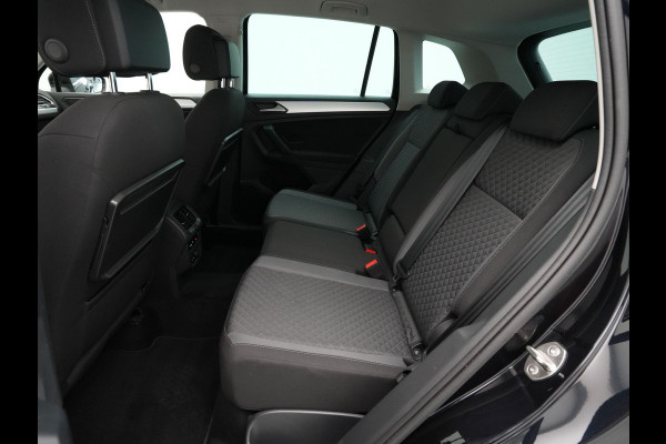 Volkswagen Tiguan 1.5 TSI 130pk R-Line Navi via App Led Pdc Virtual Cockpit 233