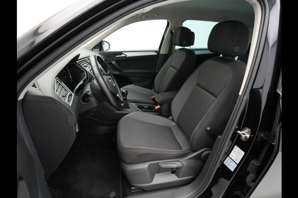 Volkswagen Tiguan 1.5 TSI 130pk R-Line Navi via App Led Pdc Virtual Cockpit 233