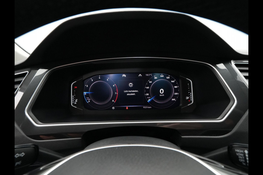 Volkswagen Tiguan 1.5 TSI 130pk R-Line Navi via App Led Pdc Virtual Cockpit 233