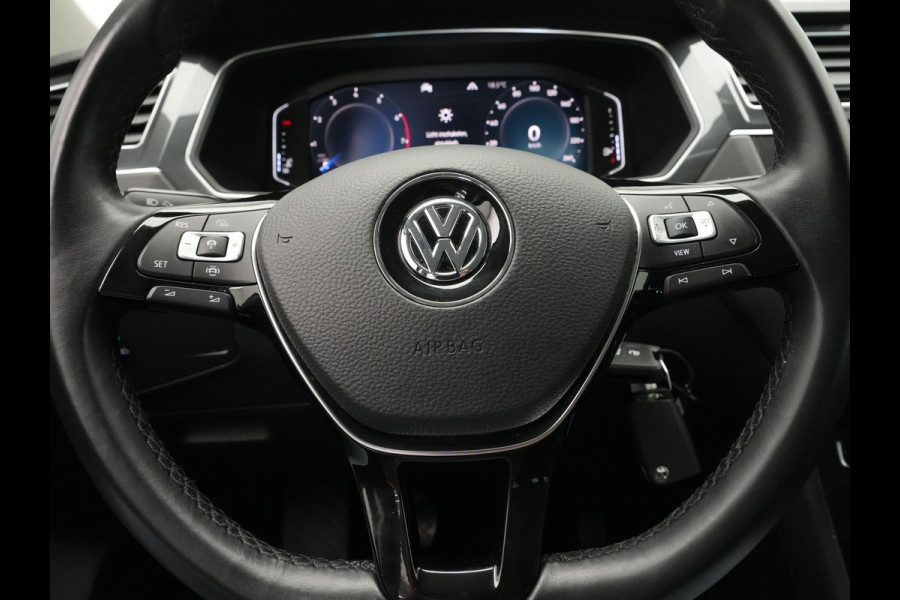 Volkswagen Tiguan 1.5 TSI 130pk R-Line Navi via App Led Pdc Virtual Cockpit 233