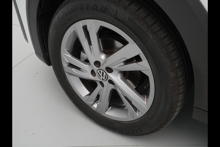 Volkswagen Taigo 1.0 TSI 110pk R-Line Panorama Navi via App Pdc Airco 123