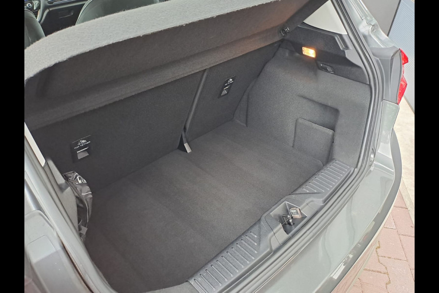 Ford Fiesta 1.1 Trend | Navi | Cruise | Airco | PDC | Lane Assist | LMV |