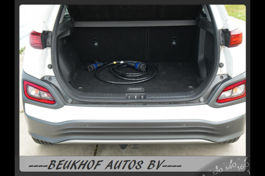Hyundai Kona EV Comfort 64 kWh Navigatie Cruise