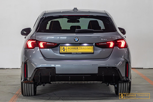 BMW 1-serie 120 M-Sport Design Edition|Sportstoelen|Camera