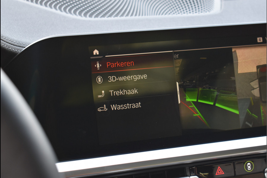 BMW 3 Serie Touring 330e xDrive M-Sport 292 Pk Pano Memory Head-Up Laser Vol Leder 19 Inch