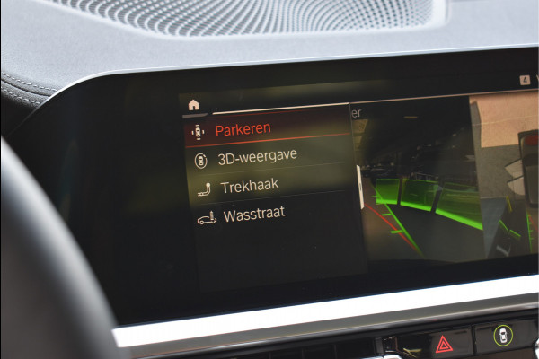 BMW 3 Serie Touring 330e xDrive M-Sport 292 Pk Pano Memory Head-Up Laser Vol Leder 19 Inch