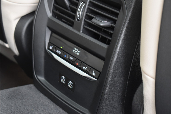 BMW 3 Serie Touring 330e xDrive M-Sport 292 Pk Pano Memory Head-Up Laser Vol Leder 19 Inch