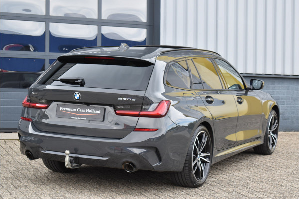 BMW 3 Serie Touring 330e xDrive M-Sport 292 Pk Pano Memory Head-Up Laser Vol Leder 19 Inch
