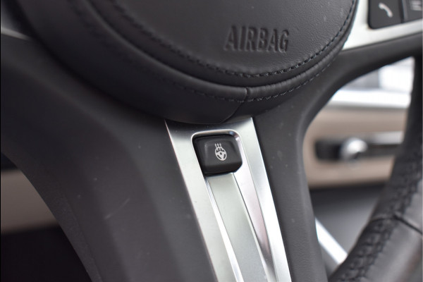 BMW 3 Serie Touring 330e xDrive M-Sport 292 Pk Pano Memory Head-Up Laser Vol Leder 19 Inch
