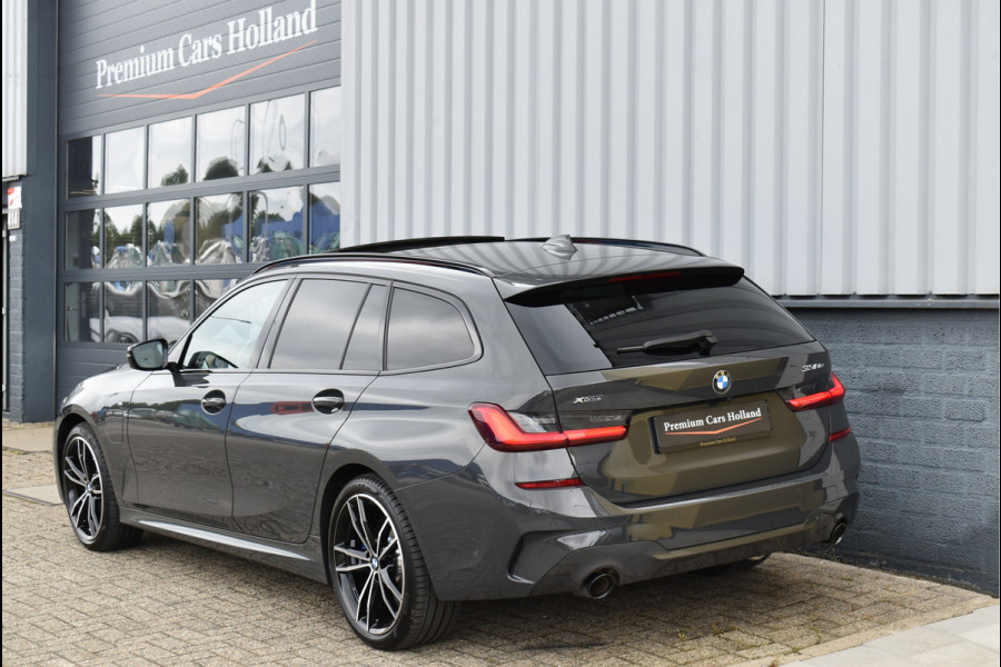BMW 3 Serie Touring 330e xDrive M-Sport 292 Pk Pano Memory Head-Up Laser Vol Leder 19 Inch